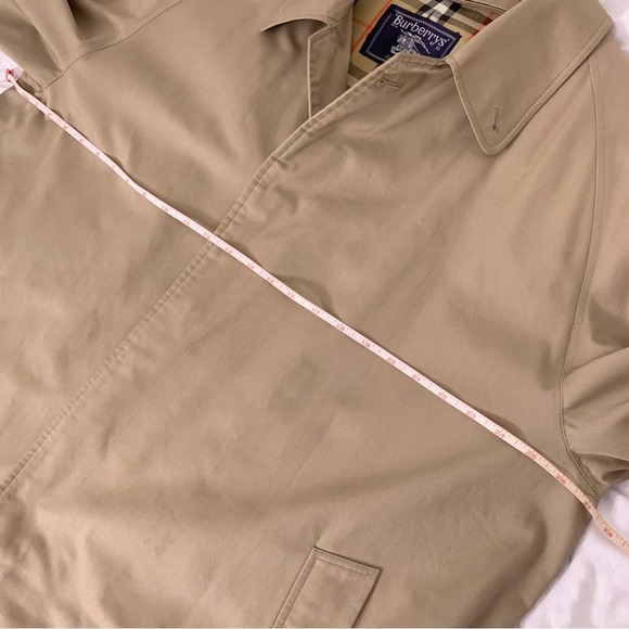 Vintage Burberry Trench Coat with Removable Wool Lining - Picture 14 of 16